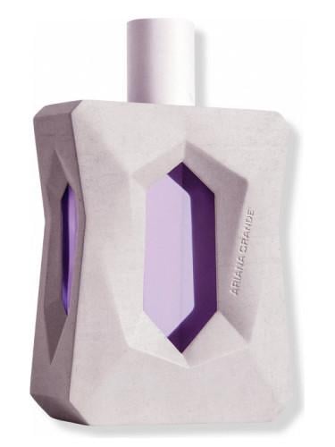 Ariana Grande Ariana Grande God Is A Woman Парфюмна вода за жени EDP - Дамски парфюм 30мл - Сравни цени от 3 магазина с безплатна доставка