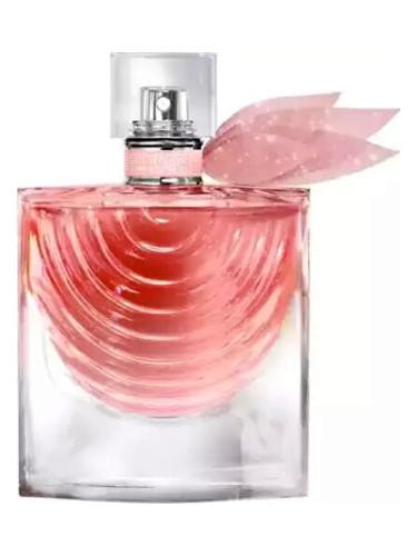 Lancome Lancome La Vie Est Belle Iris Absolu Парфюмна вода за жени EDP - Дамски парфюм 30мл - Сравни цени от 3 магазина с безплатна доставка