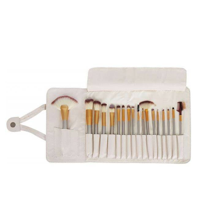 IsoTrade Комплект четки за грим в калъф, 18 броя, 13/25/7см, P8572 - Унисекс парфюм 1мл - Сравни цени от 1 магазин с безплатна доставка