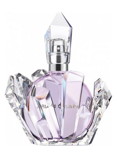 Ariana Grande Ariana Grande R.E.M. Парфюмна вода за жени EDP - Дамски парфюм 30мл - Сравни цени от 4 магазина с безплатна доставка