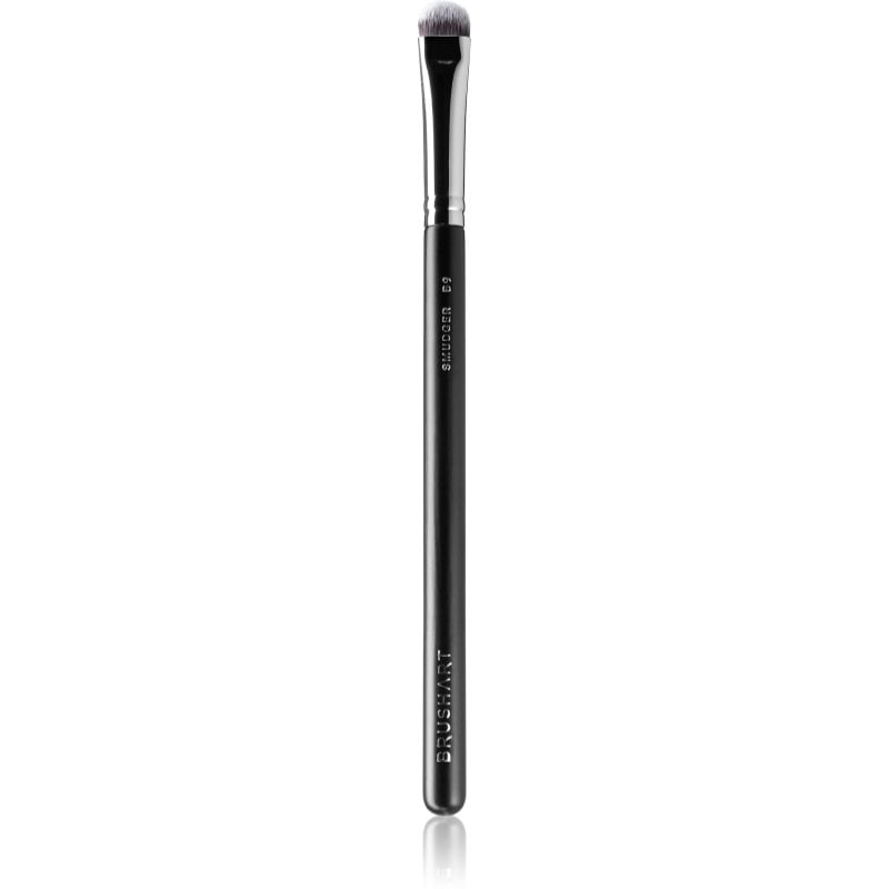 BrushArt Professional B9 Smudger brush четка за точно нанасяне на сенки за очи