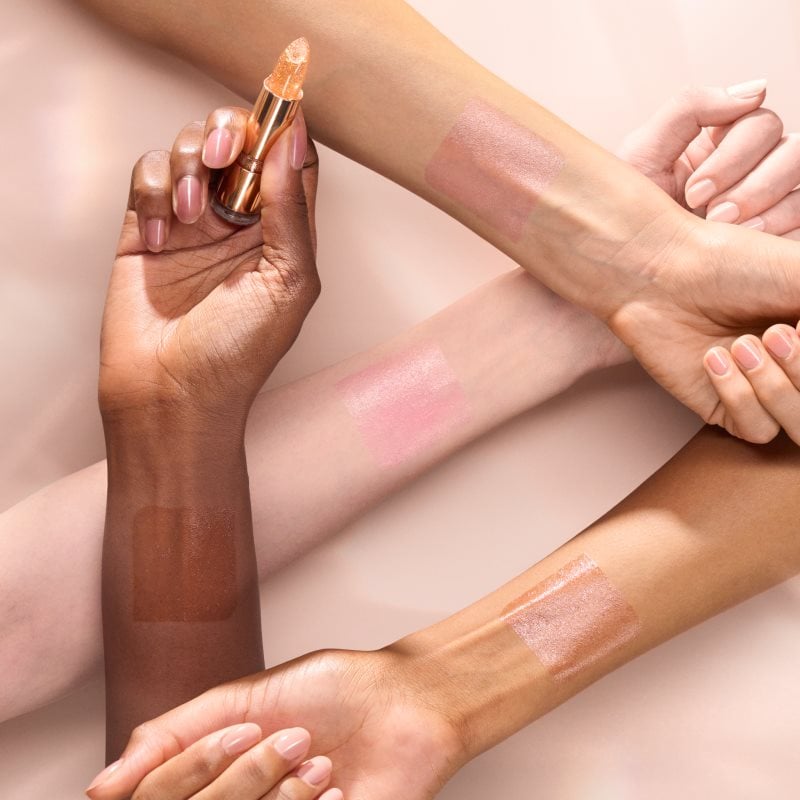 Catrice Glam In Gold Lip Balm тониращ хидратиращ балсам за устни с блясък цвят 010 In A Gold Rush 3.5 гр.