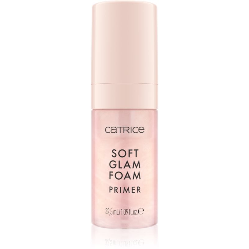 Catrice Soft Glam Foam Primer основа 010 Beyond The Cloud
