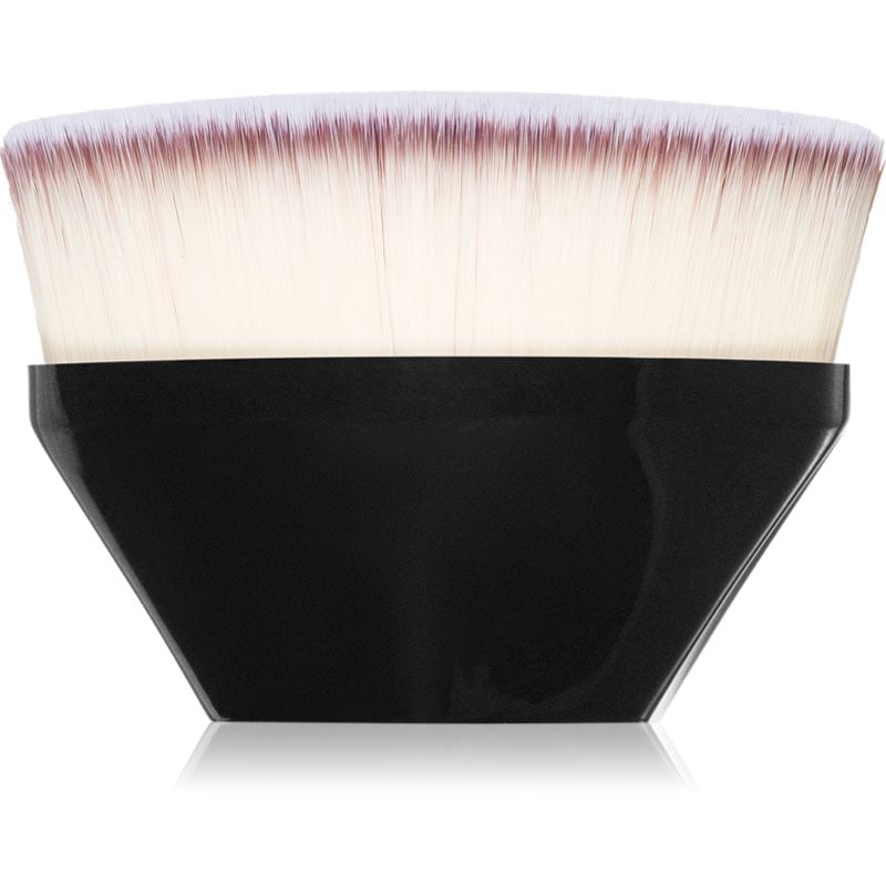 Diva & Nice Cosmetics Accessories Brush четка за нанасяне на фон дьо тен