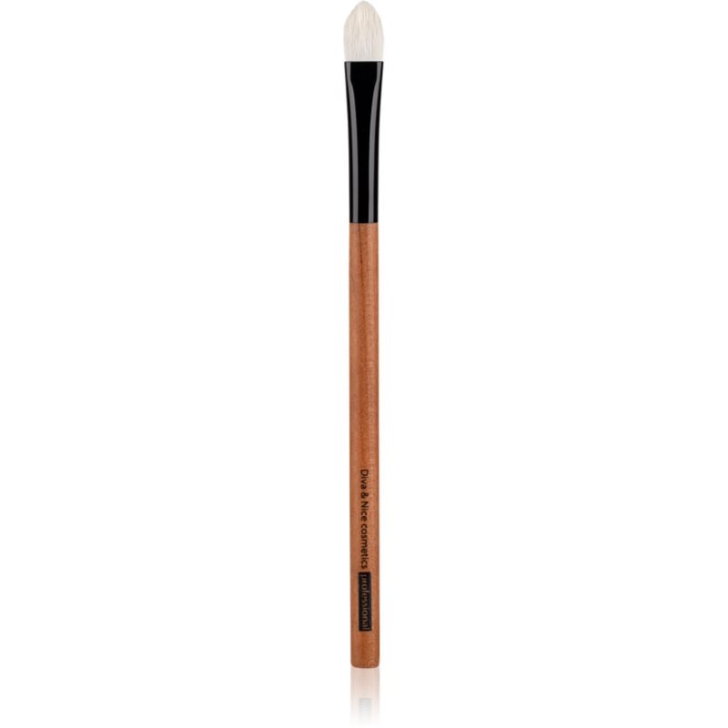 Diva & Nice Cosmetics Professional четка за сенки за очи MAX 224/9 - Грим - Сравни цени от 1 магазин с безплатна доставка