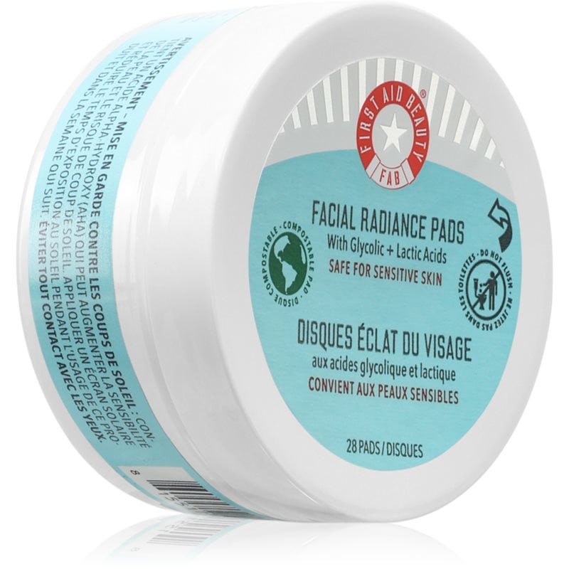 First Aid Beauty Facial Radiance Pads ексфолиращи възглавнички за освежаване и изглаждане на кожата
