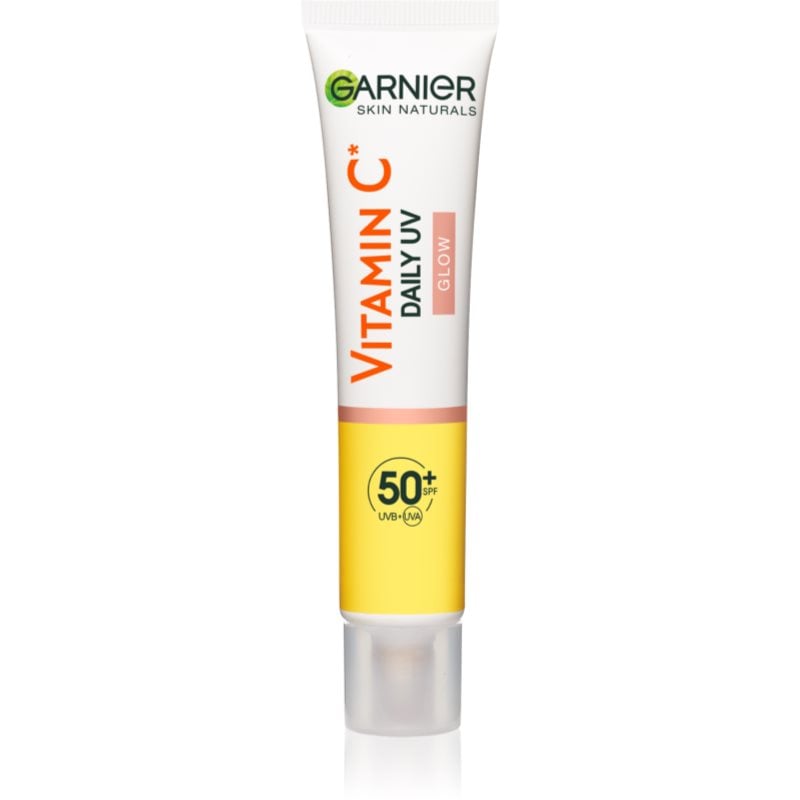 Garnier Skin Naturals Vitamin C Glow озаряващ флуид SPF 50+
