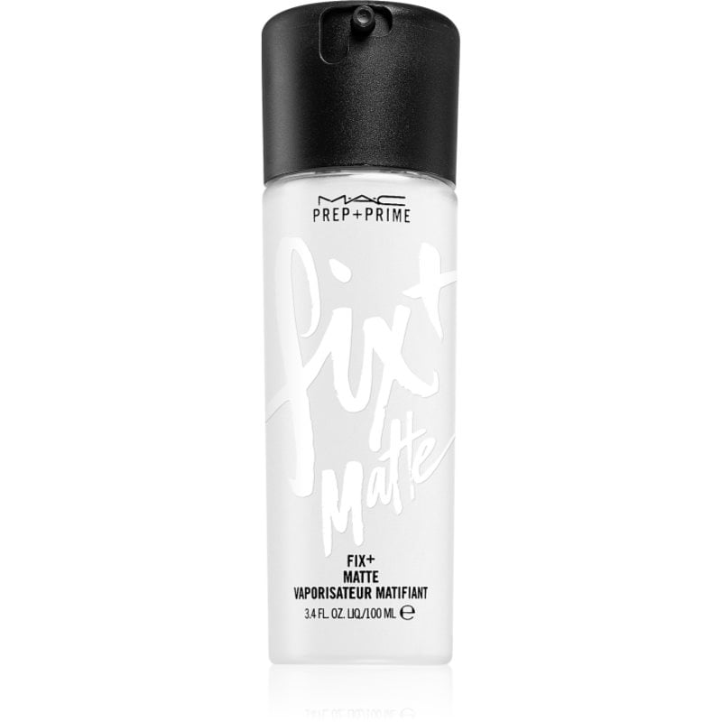 MAC Cosmetics Prep + Prime Fix+ Mattifiying Mist матиращ и фиксиращ спрей върху фон дьо тен