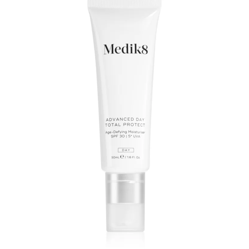Medik8 Advanced Day Total Protect защитен дневен крем против неблагоприятни външни въздействия SPF 30 - Грижа за тяло - Сравни цени от 1 магазин с безплатна доставка