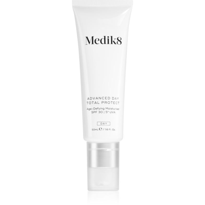 Medik8 Advanced Day Total Protect защитен дневен крем против неблагоприятни външни въздействия SPF 30 - Грижа за тяло - Сравни цени от 1 магазин с безплатна доставка