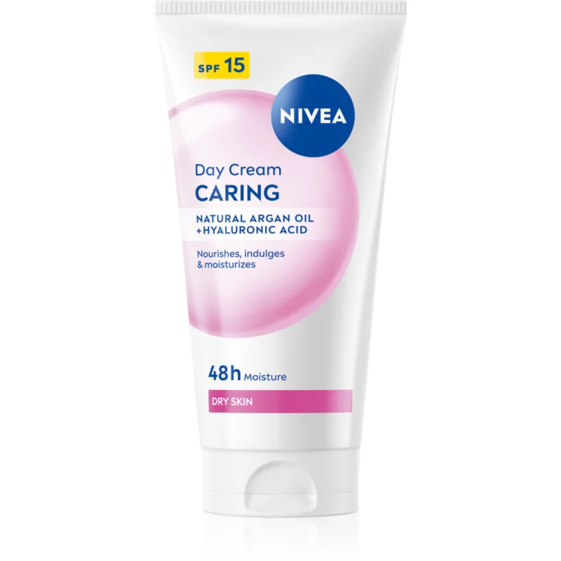 NIVEA Nourishing овлажняващ дневен крем за суха кожа SPF 15