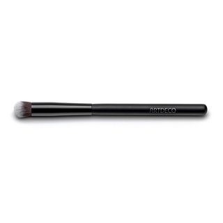 Artdeco Concealer & Camouflage Brush четка за коректор - Грим - Сравни цени от 1 магазин с безплатна доставка